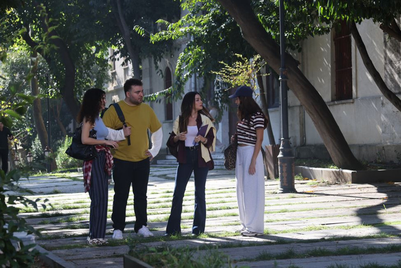 Go Türkiye'den yeni mini dizi: “Tell Me Troy” için geri sayım - Resim : 1