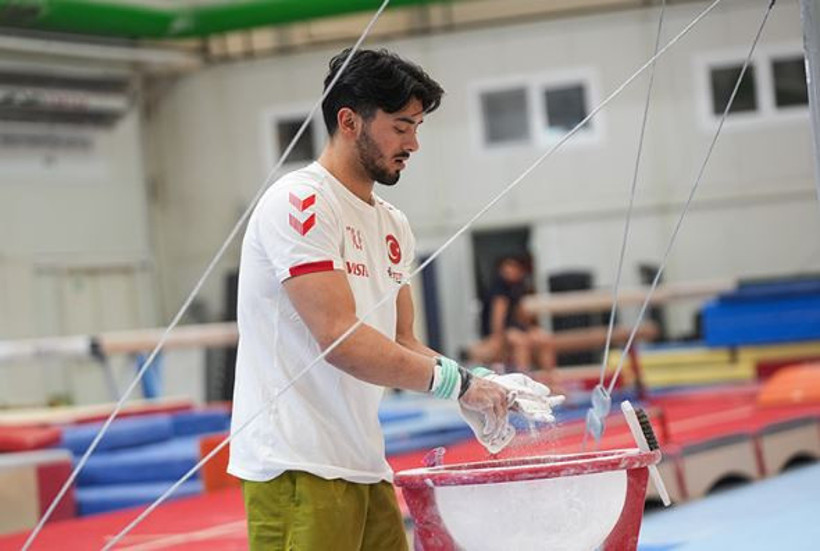 Milli cimnastikçi Mert Efe, Akdeniz Oyunları'nda kürsü hedefi - Resim : 2