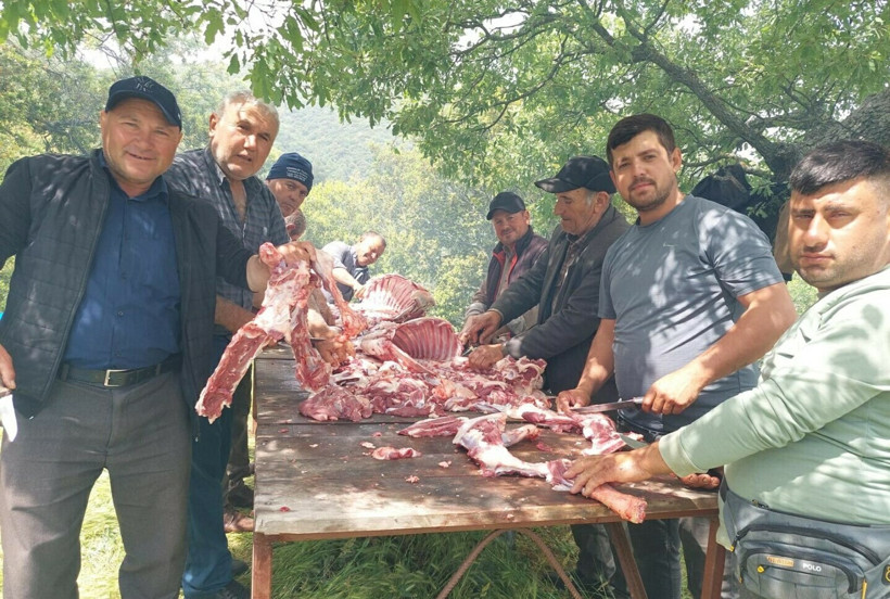 208 yıldır bozulmayan yemin: 37 kurban kesildi - Resim : 5