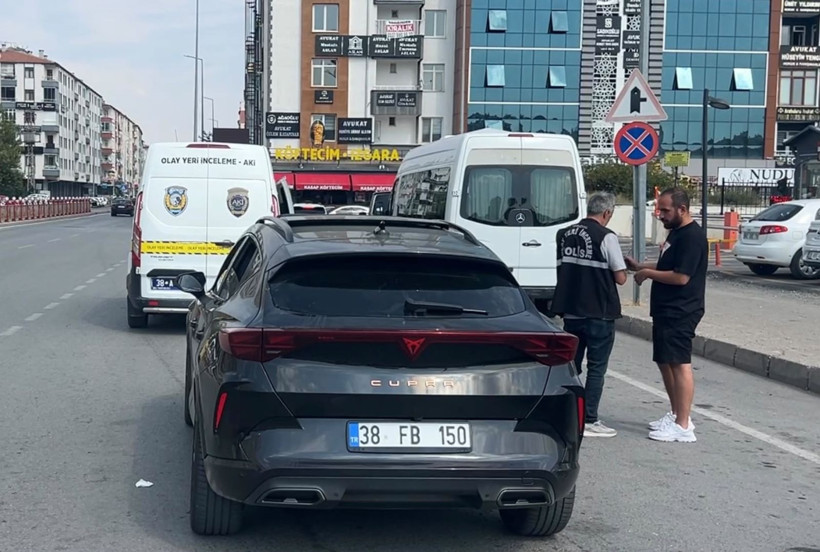 Çalıntı araçtan çıkanlar ekiplere "yok artık" dedirtti - Resim: 3