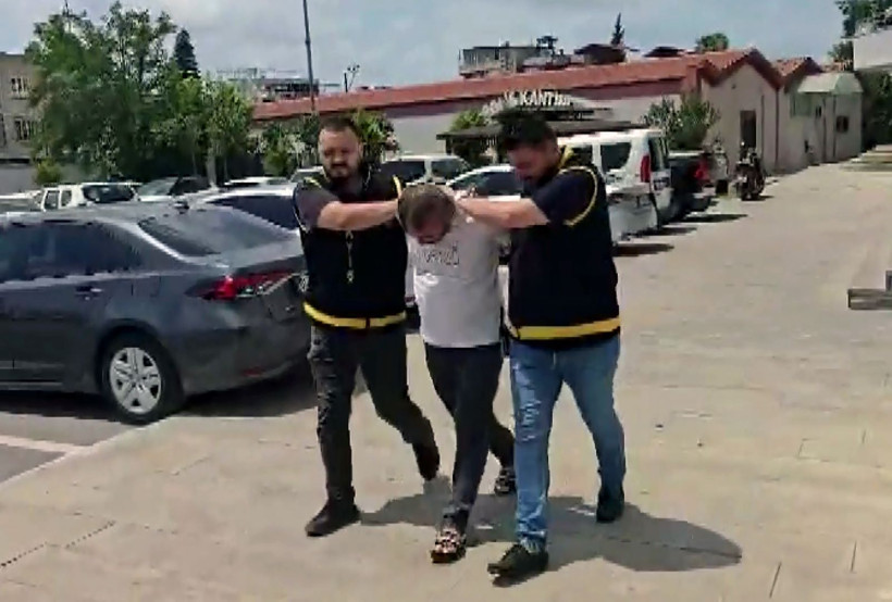 Adana'da pazarda akılalmaz hırsızlık: 12 Yaşındaki çocuğa yaptırdı - Resim: 7