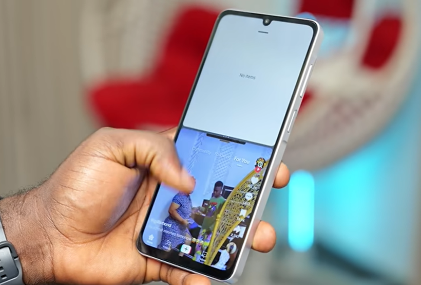 Samsung piyasaya sürdü: Bütçe dostu akıllı telefon modeli Türkiye’de - Resim: 14