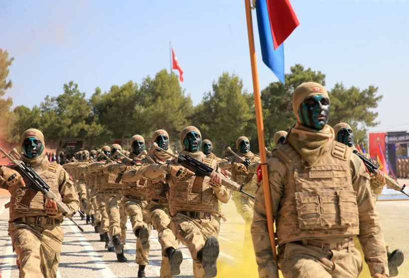 Manisa’da çelikten bilekler ant içti: Dağların aslanları sahaya iniyor - Resim: 1