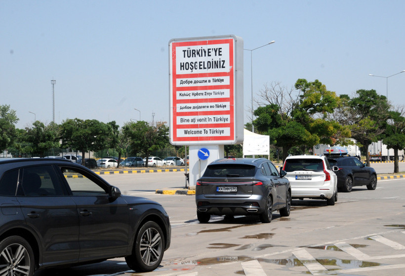 Gurbetçiler akın akın geliyor: 1 milyon 130 bin kişi giriş yaptı - Resim : 2