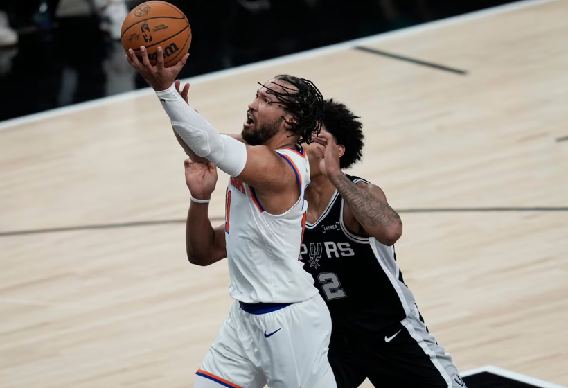 NBA’de finalin ilk raundunu Knicks aldı: Tarih yazmaya 3 maç kaldı - Resim : 3