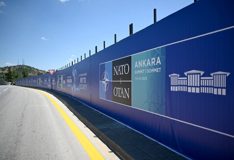 Zirve bitti, masraf bitmedi: NATO panolarını sökmek için 16 milyon liralık ihale - Resim : 2