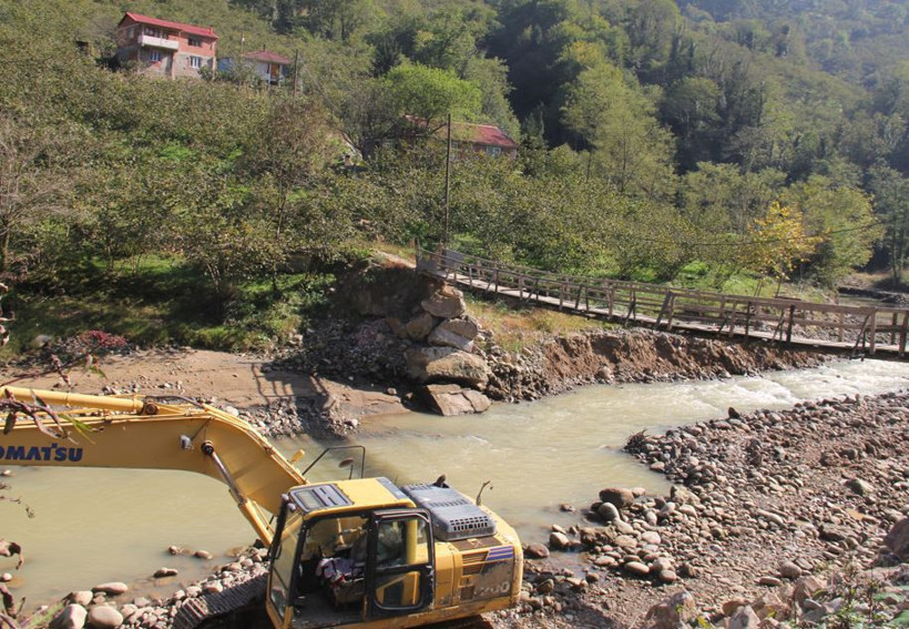 Giresun’da 15 yıllık köprü çilesi sana eriyor - Resim : 1