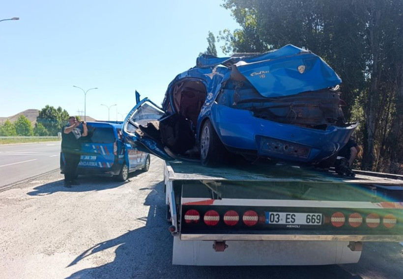 Aile ziyareti dönüşü feci kaza: Uzman çavuş ve eşi öldü, 8 aylık bebek yaralı - Resim : 3