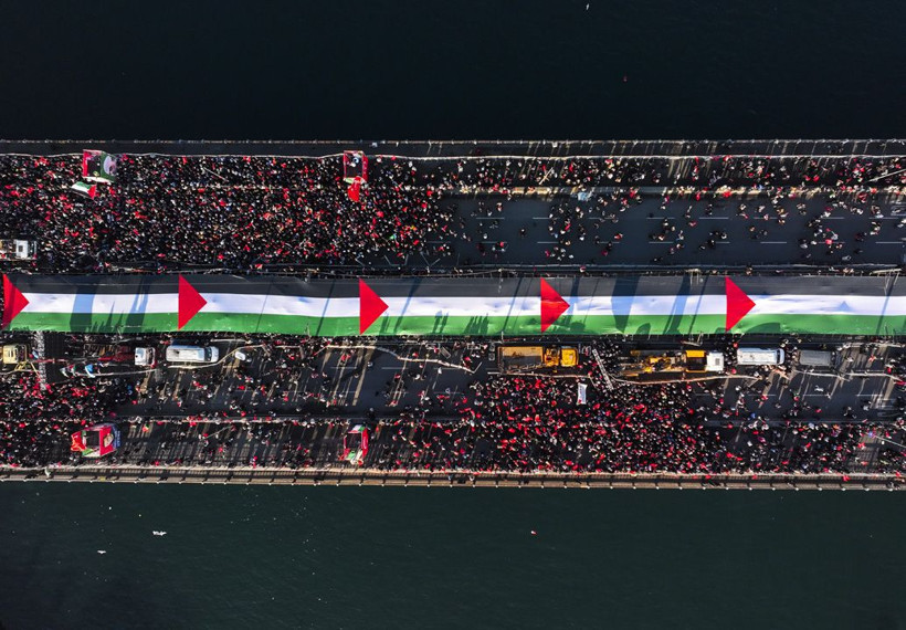 Da Vinci’nin yarım kalan düşünden 520 bin kişilik "vicdan seline": Galata Köprüsü’nün sırları - Resim: 48