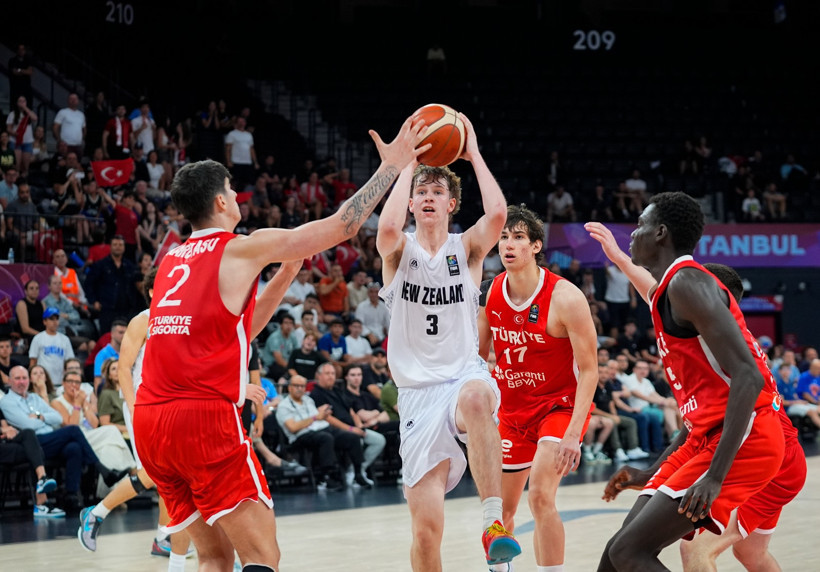 Milliler, FIBA 17 Yaş Altı Dünya Kupası'na galibiyetle başladı - Resim : 1