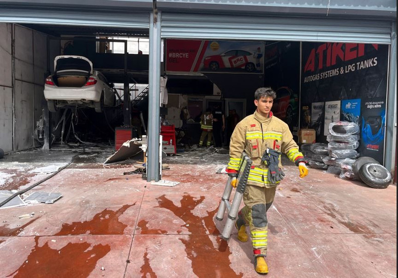 Edirne’de LPG tankı bomba gibi patladı: Bakım yaparken alevlerin arasında kaldılar - Resim: 1