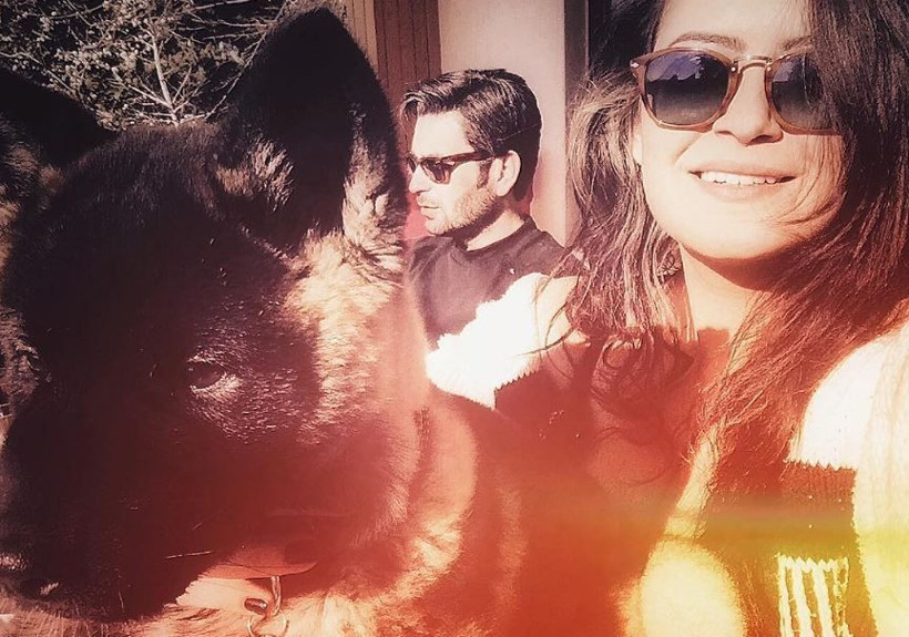 Topu ve şortu kendisinden büyük minik çocuk kim? Bugün milyonların izlediği Uzak Şehir'in yıldız oyuncusu - Resim: 21