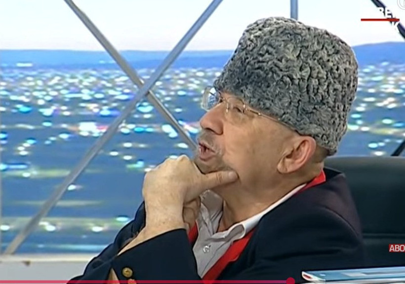 İlber Ortaylı&rsquo;nın son videosunda herkesin g&ouml;z&uuml;nden ka&ccedil;an detay - Resim : 4