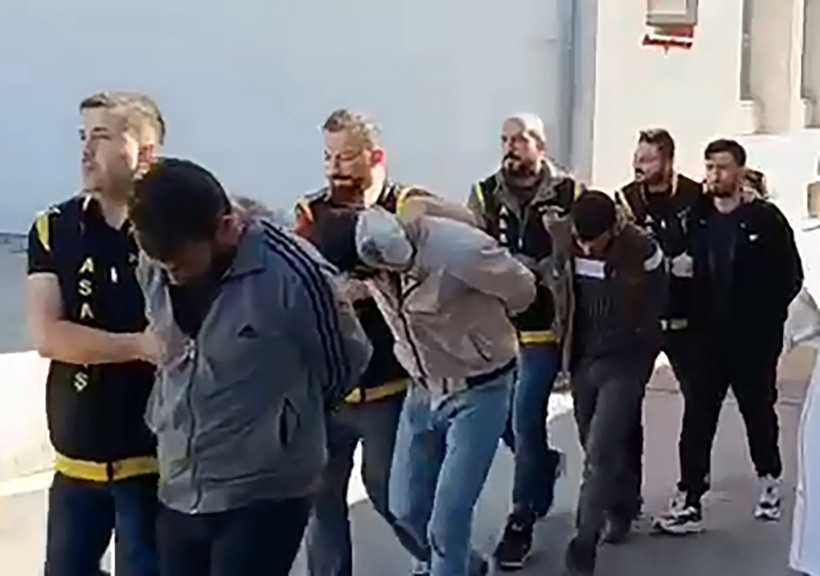 Vatandaşı korkutan o seslerin sırrı çözüldü: Dolandırıcıların milyonluk maskesi düştü - Resim : 6
