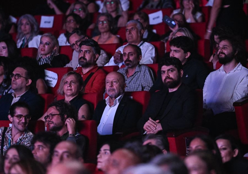 Hazar Ergüçlü: Madenci çocuklarını ağlarken gördüğümde yaşamaktan utanıyorum - Resim: 5