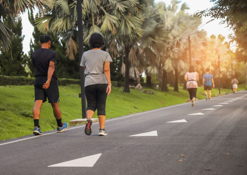 Sağlıklı yaşamın anahtarı: Fiziksel aktivite ve dengeli beslenme - Resim : 1