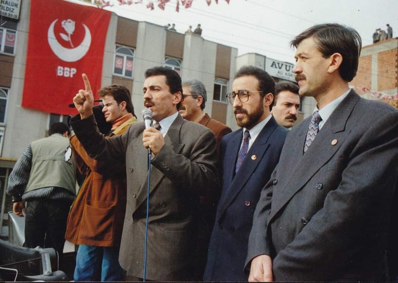 Hakkı &Ouml;znur: Muhsin başkan oligarşi ile vesayet&ccedil;i &ccedil;evrelerle m&uuml;cadele etti - Resim : 4