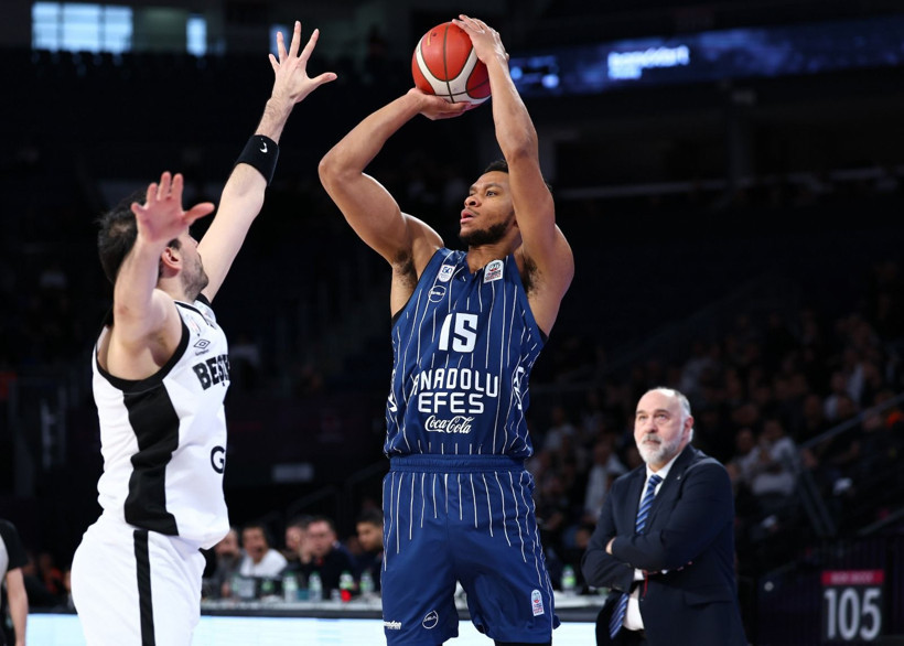 Nefes kesen maçta Beşiktaş, Anadolu Efes’i yenerek finale kaldı - Resim: 4