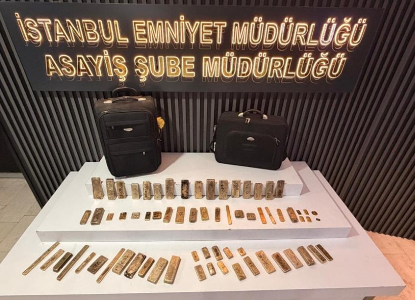 170 milyonluk altın hırsızlığı kamerada: 10 dakikada 51 kilo altını çaldılar - Resim : 1