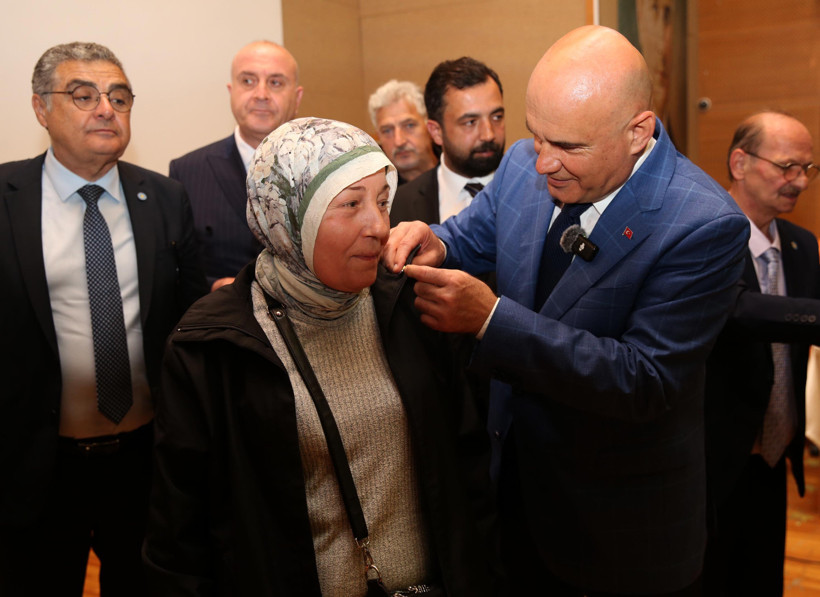 İYİ Partili Çömez Rize’de Konuştu: “Türkiye’yi Yeniden Ayağa Kaldıracağız” - Resim : 3