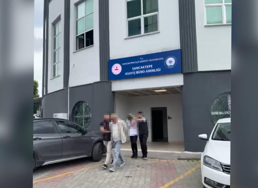 Polisin üzerine araç sürdü, evinden tabanca çıktı: Sancaktepe'de uyuşturucu operasyonu - Resim : 2