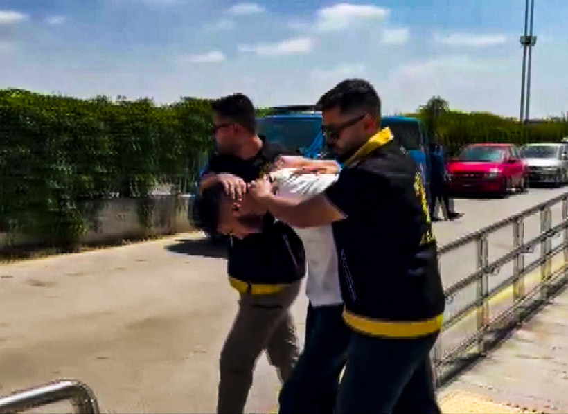 Çarşaf giyerek iş yerini kurşun yağmuruna tuttu: Skandal ifadesi pes dedirtti - Resim : 2