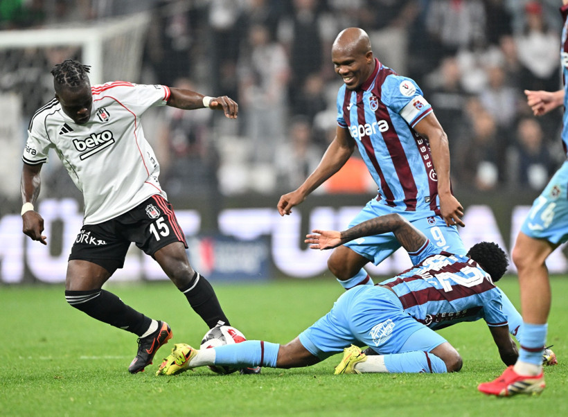Trabzonspor, Beşiktaş'ı Zubkov ve Muçi'nin golleriyle yendi - Resim : 1