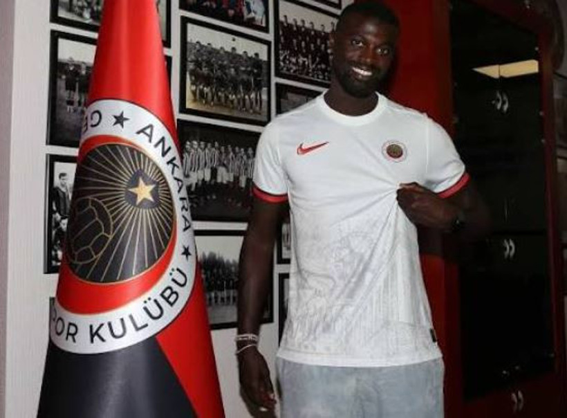 Gençlerbirliği, Cheikh Niasse'yi kadrosuna kattı - Resim : 1