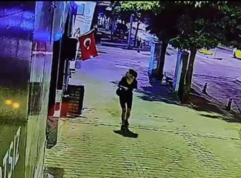 Yasa çıktı saldırı başladı: Türk Bayrağına hain saldırı girişimi - Resim : 4
