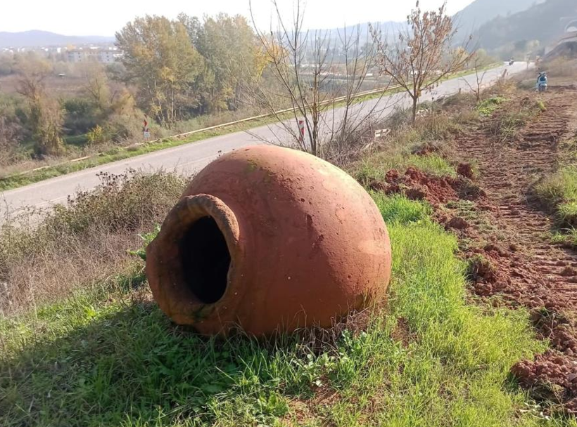 Tren çalışmalarında ortaya çıktı: İşte 1800 yıllık ‘buzdolabı’ - Resim: 6