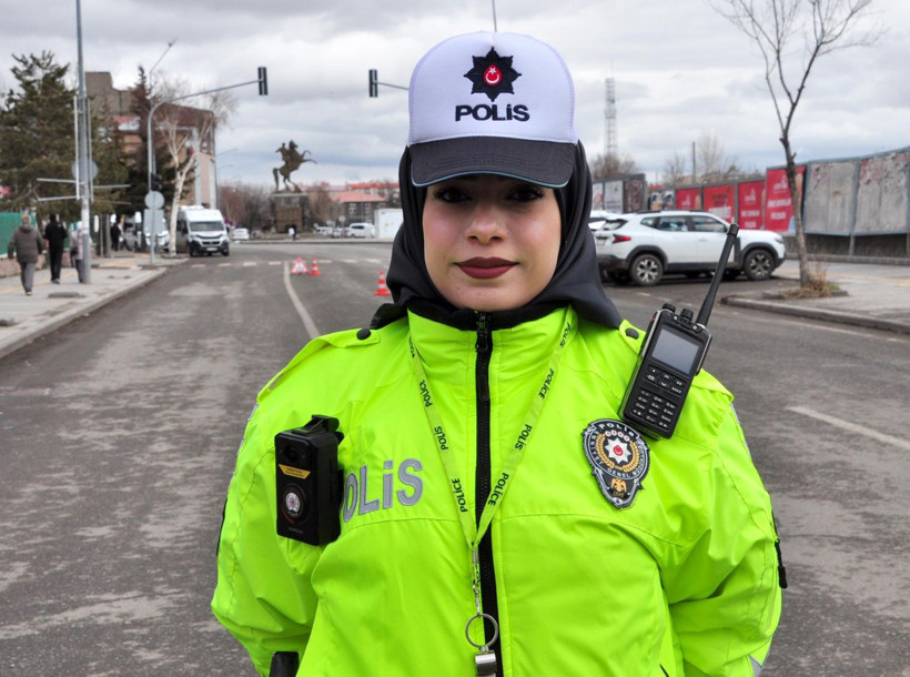 Bir ilin trafiği kadın polislere emanet: Kars’ın gizli kahramanları - Resim: 7