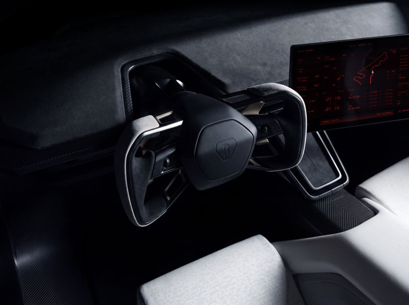 Tesla, uçan otomobil olduğunu iddia ettiği aracını tanıttı - Resim: 3