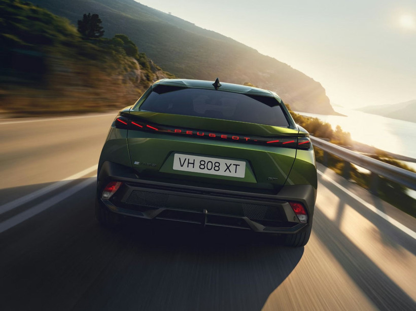 Yeni Peugeot 408 Türkiye’de: Fiyatı ve özellikleri belli oldu - Resim: 7