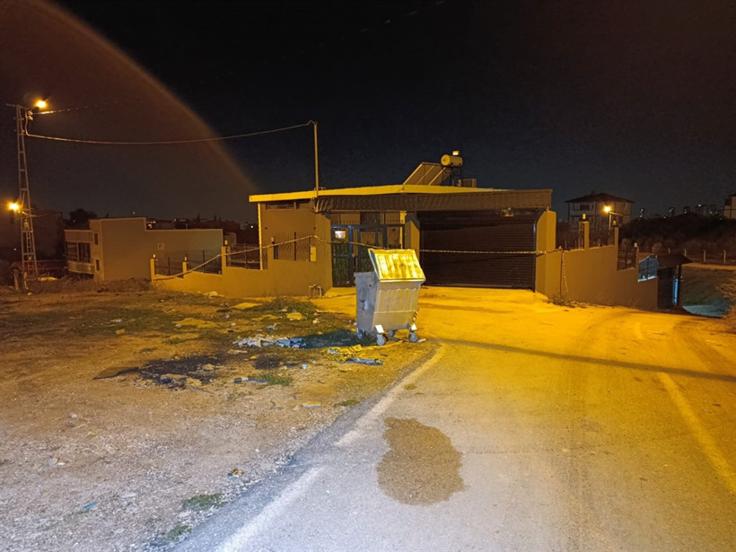 Çocuklarının tabutuna sarılan annenin feryadı: ‘onları kimseye bırakmam’: Yürekleri dağladı - Resim : 8