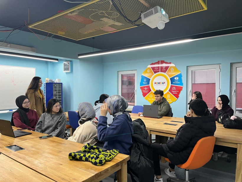 Yapay zeka eğitimi yoğun ilgi gördü - Resim : 1