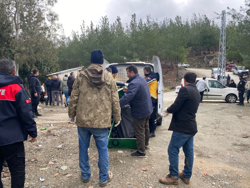 Osmaniye'de boşanma sonrası kanlı intikam: Eşini katlettikten sonra tetiği kendine çekti - Resim : 4