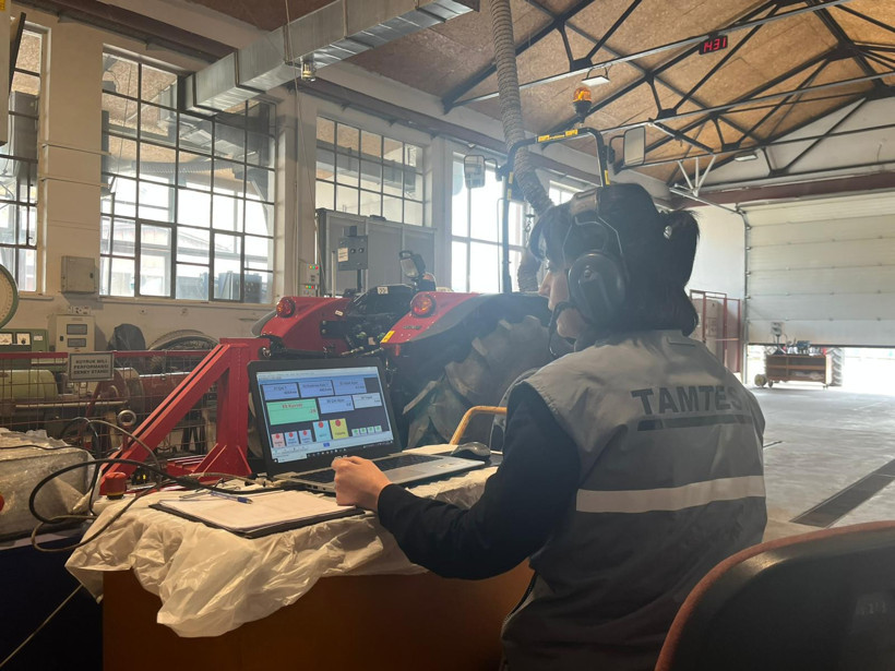 Traktörden pulluğa her şey test ediliyor: Tarlaya girmeden önceki son durak - Resim : 5