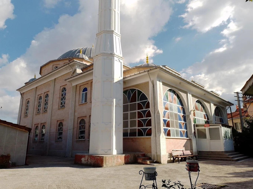 Cami duvarındaki kağıt par&ccedil;alarının gizemi &ccedil;&ouml;z&uuml;ld&uuml;: Mekke&rsquo;nin 200 yıllık sırrı - Resim : 8