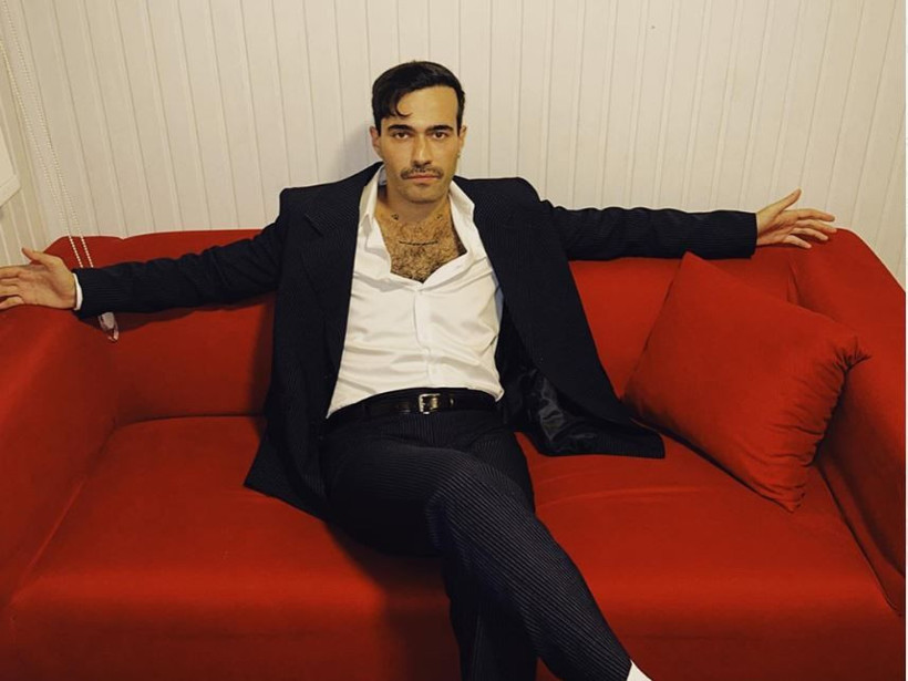 Serenay Sarıkaya ve Mert Demir yazın evleniyor mu? Havalimanında yakalandı, bakın ne dedi? - Resim: 8