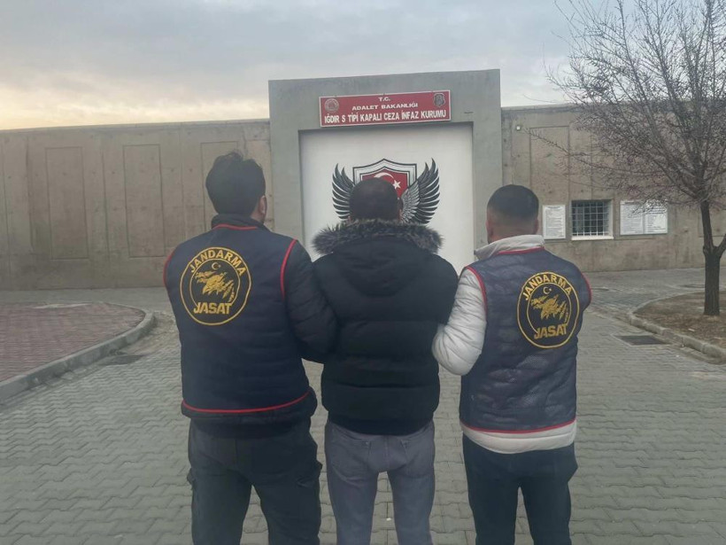 10 yılla aranıyordu JASAT'tan kaçamadı - Resim : 1