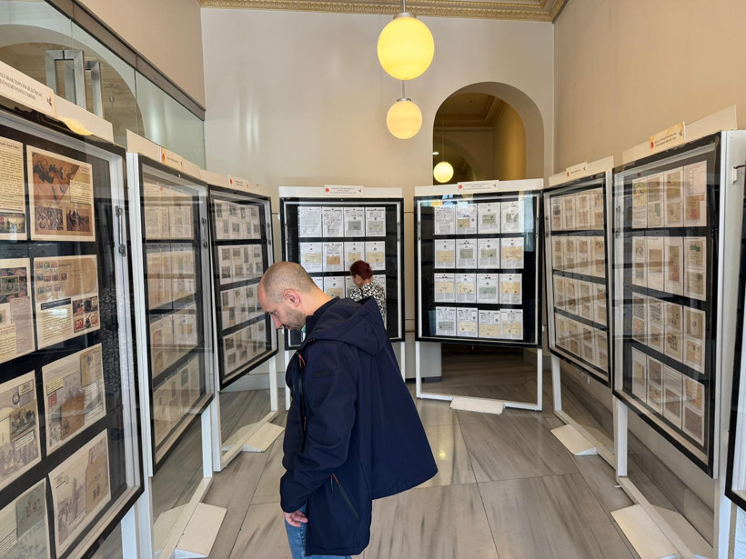 'Osmanlı Posta Tarihi' sergisi Beyoğlu tarihi PTT binasında ziyarete açıldı - Resim : 6