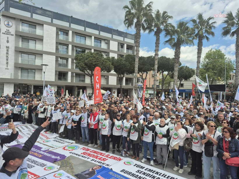 Emekliler meydanlara indi: Ekmek bile lüks hale geldi - Resim: 6