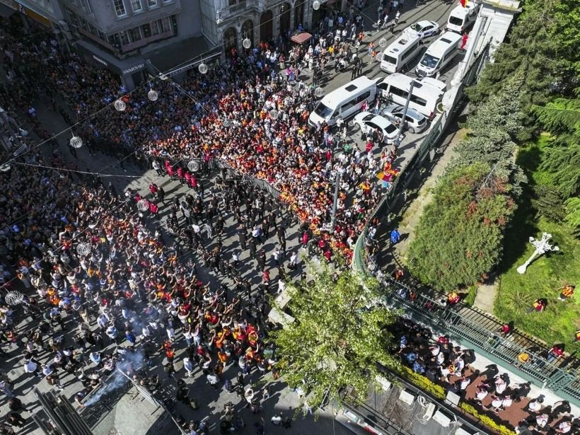 Galatasaray'da şampiyonluk kutlamaları - Resim: 8