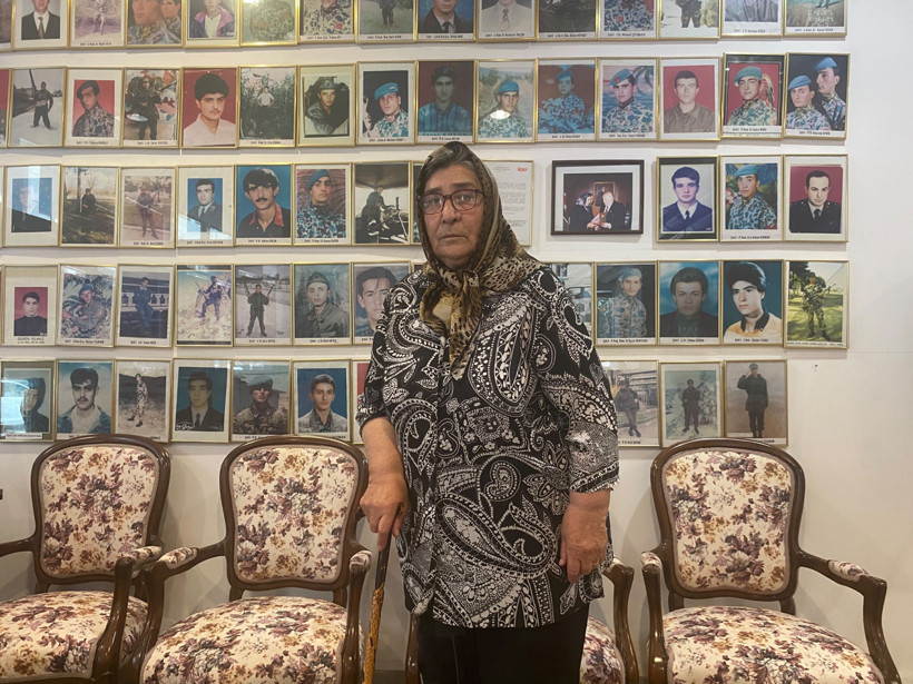 Pakize Akbaba, YENİÇAĞ’a konuştu: Öcalan’a umut hakkı bizi evladımızın şehit olmasından daha çok üzdü... Şehide kelle diyene ne güveneceğim? - Resim : 1