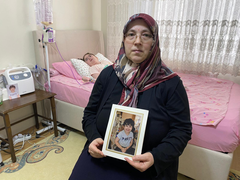 Merve sapasağlam gittiği klinikten engelli çıktı: Yatağa bağlı yaşanıyor: Aile adalet istiyor - Resim : 4