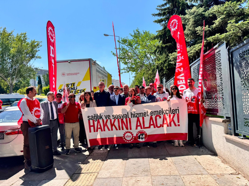 DİSK’ten ‘Barajı aştık’ açıklaması: Sağlık işçileri hakkını alacak - Resim : 1