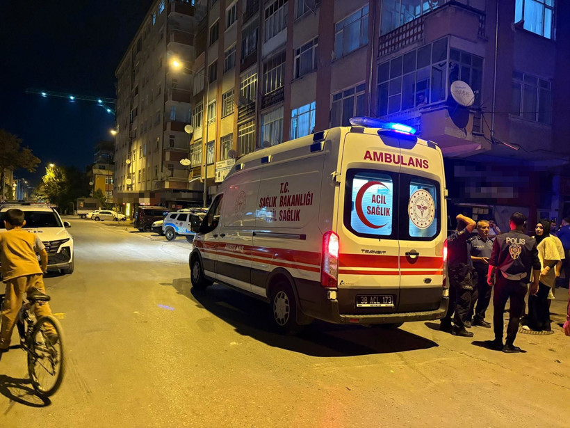 Biber gazı sıkıp bıçakladılar: Kayseri’yi sarsan cinayetin görüntüleri çıktı - Resim: 8