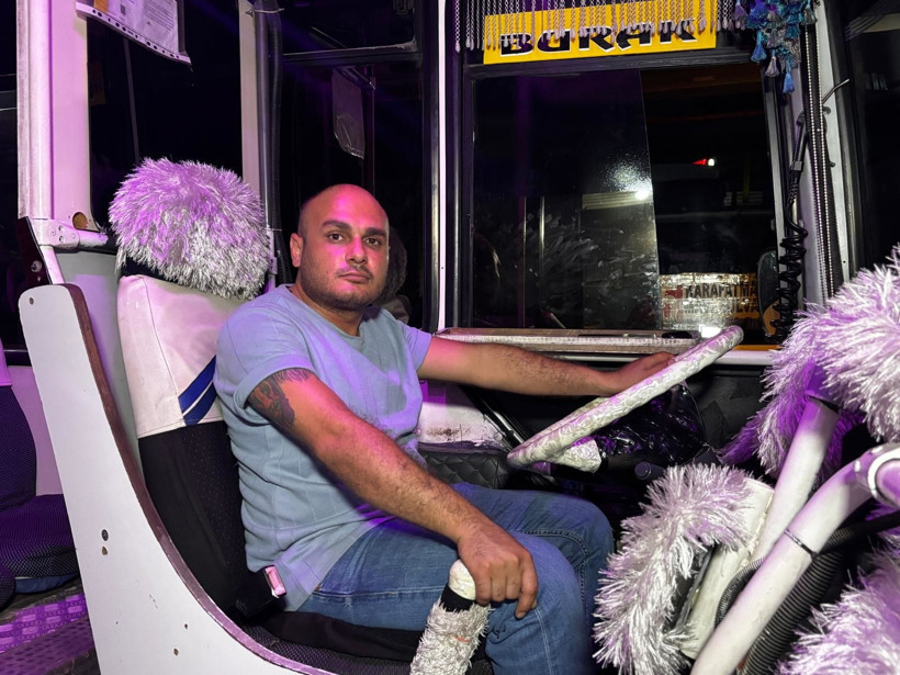 Siren sesleri yerini yumruklara bıraktı: Önce önünü kesti, sonra saldırdı - Resim: 3