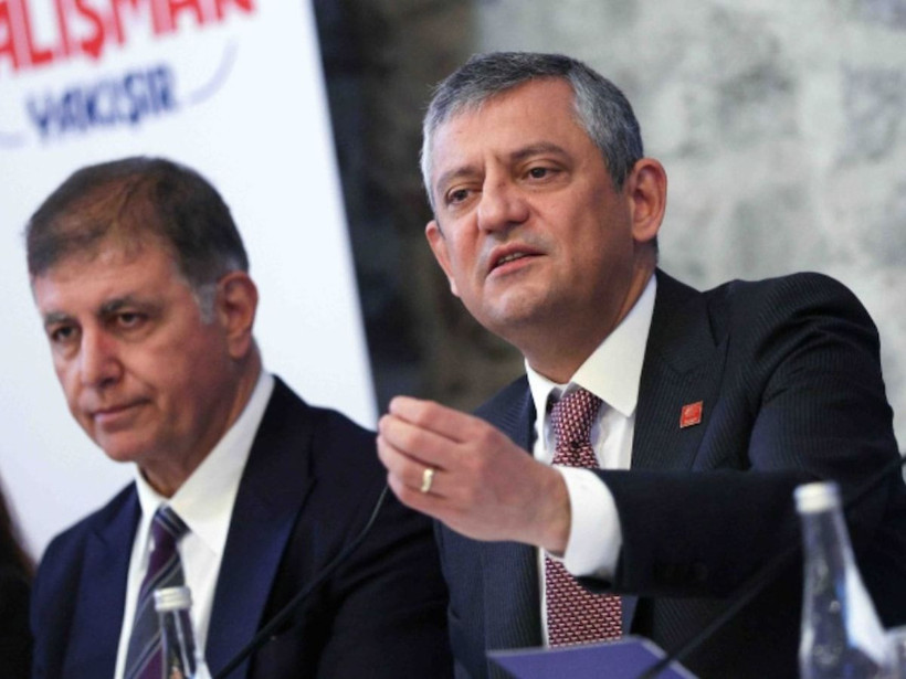 Erdoğan’la verdiği fotoğraf gündem oldu: Özgür Özel’den Cemil Tugay yorumu - Resim: 6
