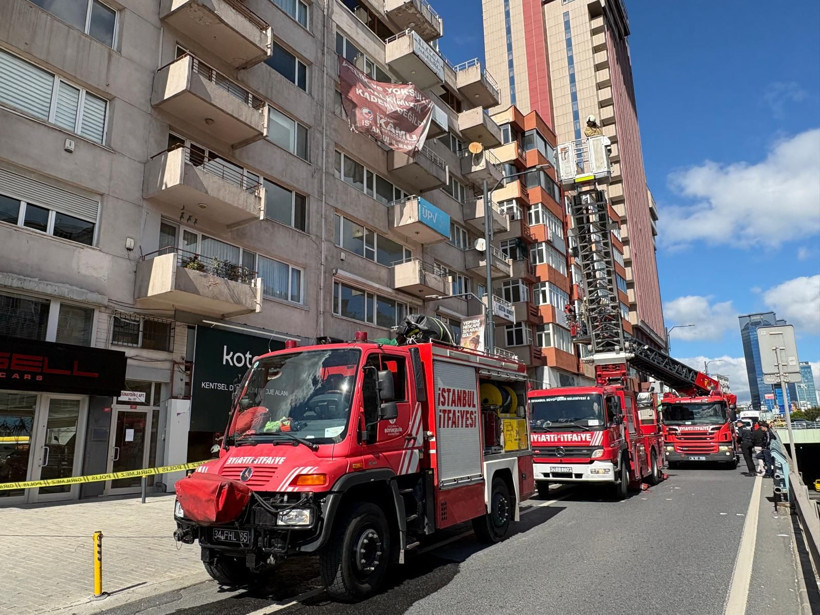 İstanbul’da dans akademisinde yangın: Dakikalar içinde duman binayı sardı - Resim: 8